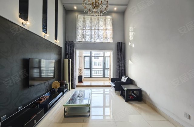 山水鉴园4室3厅184㎡88万二手房图片