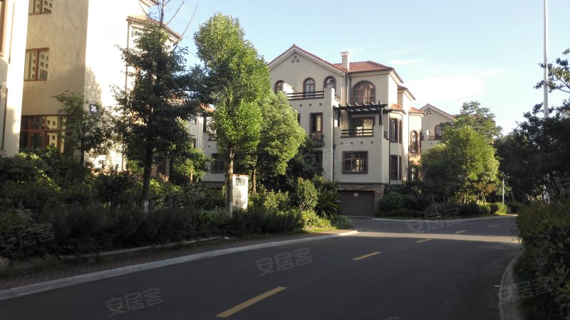 东方湾邸(别墅)