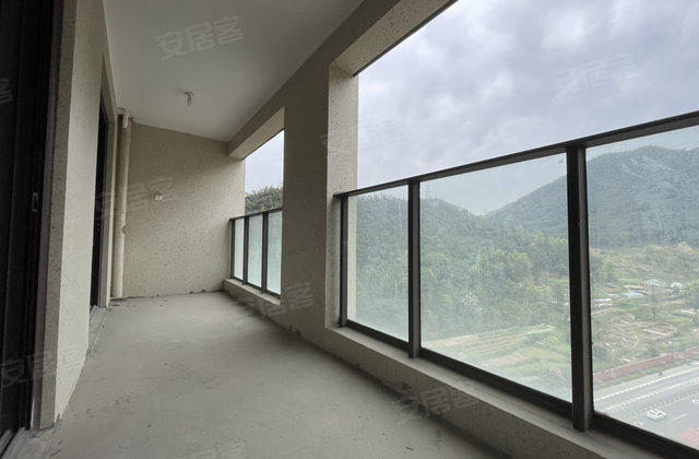 明都星耀城4室2厅140㎡103万二手房图片