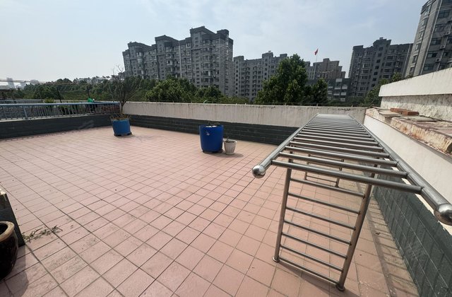 上海花苑3室2厅121.79㎡69.9万二手房图片