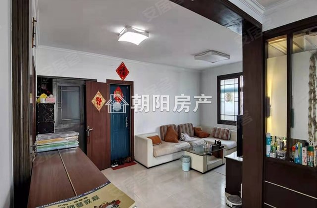 锦湖小区3室2厅119.43㎡31.5万二手房图片