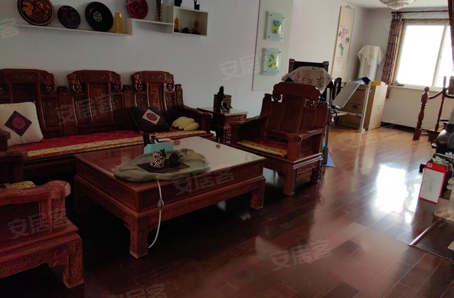 恒苑小区5室3厅182.1㎡455万二手房图片