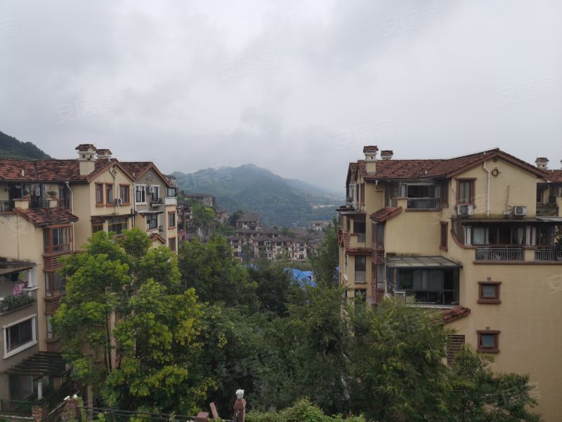 蓝光十里蓝山,渝南大道111号-重庆蓝光十里蓝山二手房,租房,房价-重庆