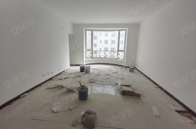瑞馨苑3室2厅138㎡71万二手房图片