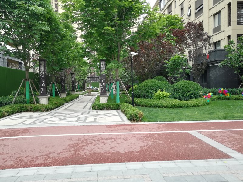 中国铁建万科翡翠国际