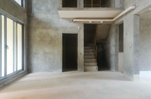 中交中央公园香榭雅墅4室2厅241㎡195万二手房图片