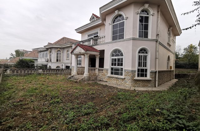 富临山庄4室2厅420㎡434万二手房图片