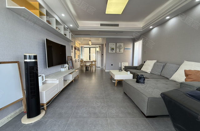 誉诚龙港3室2厅128㎡56.8万二手房图片