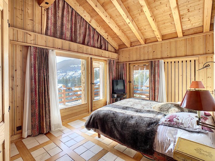 瑞士约¥3373万顶层公寓滑雪进出二手房公寓图片