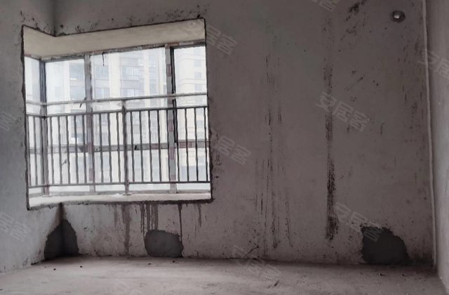 滨江凤凰城4室2厅149㎡98万二手房图片