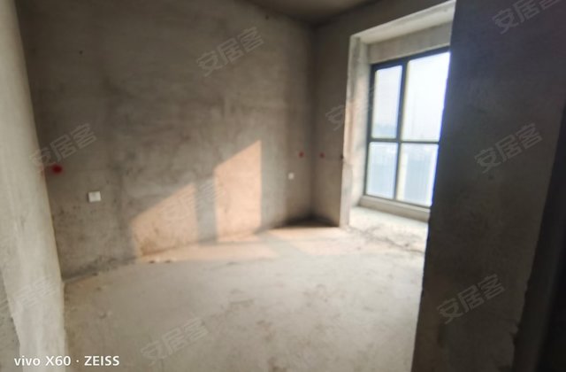 东湖方舟3室2厅134㎡105万二手房图片