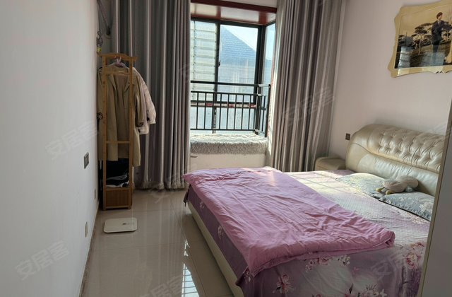 建业森林半岛上院3室2厅126.55㎡79万二手房图片