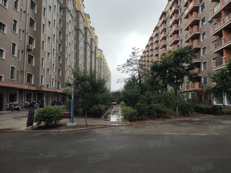 河畔花园(凌海)