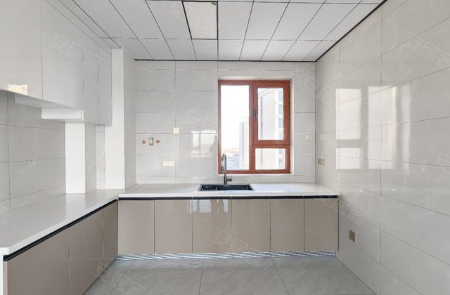 豪杰悦璟2室1厅95㎡53.5万二手房图片