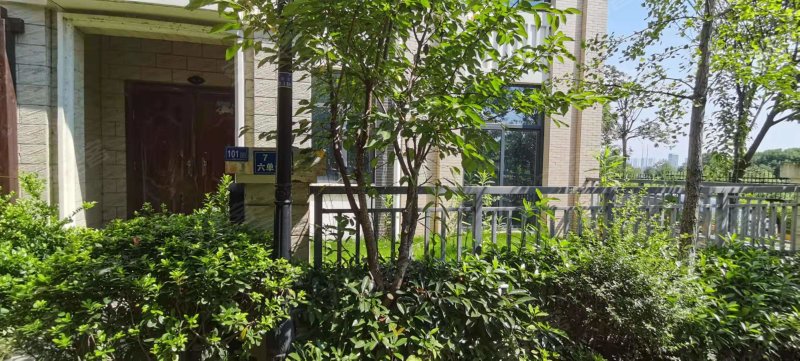 龙苑澜岸(别墅)