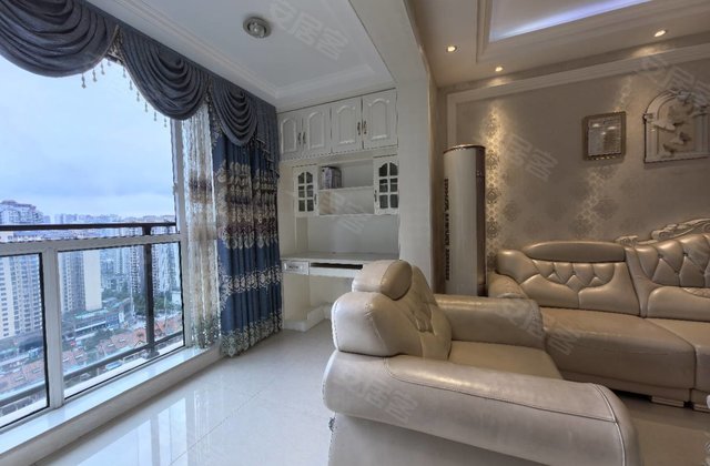 环宇世纪城3室2厅108㎡56.8万二手房图片