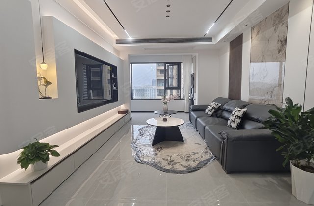 恒泰学府里3室2厅115㎡82.8万二手房图片