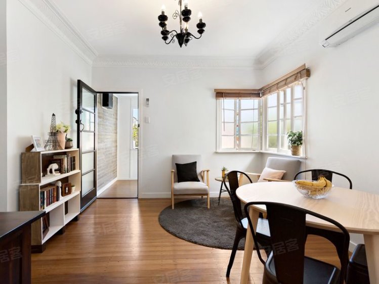 战后风格2室住宅,位置安静