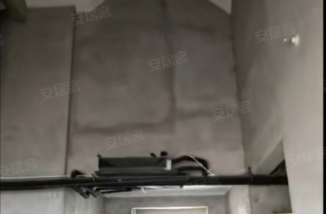 嵩基鸿润城3室2厅127㎡61万二手房图片