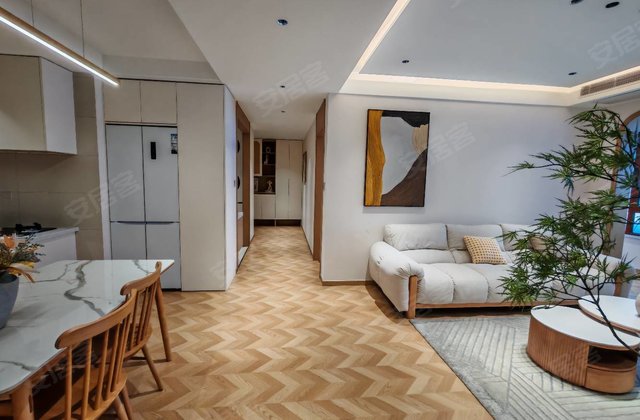 龙山公馆3室2厅126㎡71万二手房图片