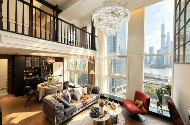 一线外滩S湾景观房！双面采光loft!奢华装修！拎包入住
