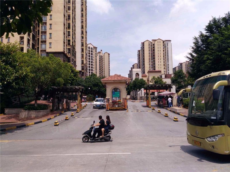 富力金港城(东区)