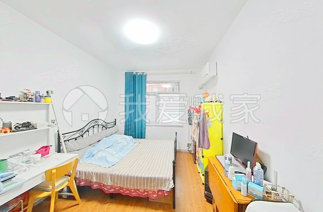 河西一片 近地铁 近万象城 近银河广场 近图书馆 私产过两年