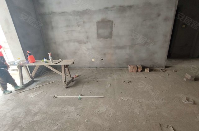 皓顺格林小镇3室2厅118㎡33万二手房图片