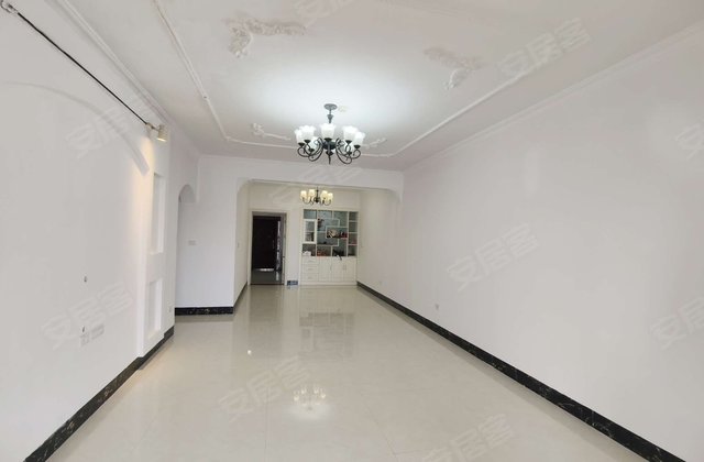 滨江园3室2厅125㎡49.8万二手房图片