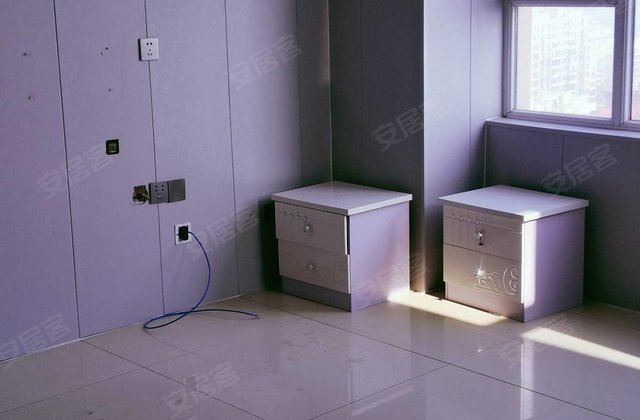 鸿基龙凤城2室2厅110㎡68.8万二手房图片