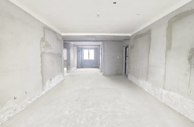 鲁香山3室2厅135㎡48.9万二手房图片