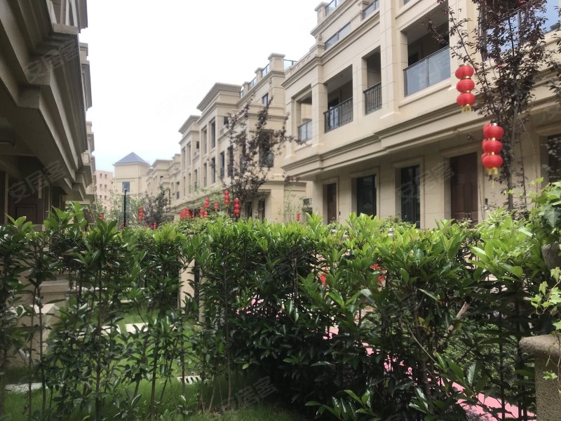 华鸿艺墅(别墅)