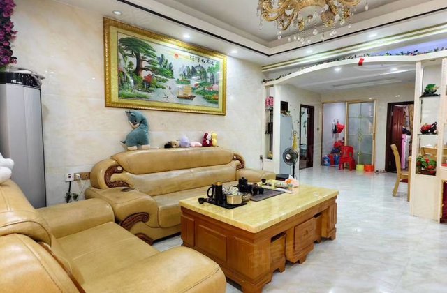 东盛华庭3室2厅108㎡52.6万二手房图片