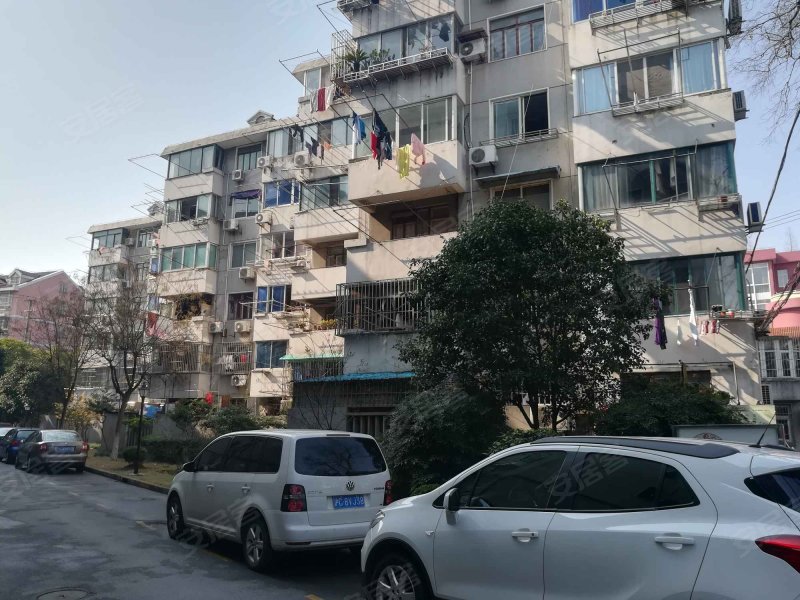 温宿路16弄小区 