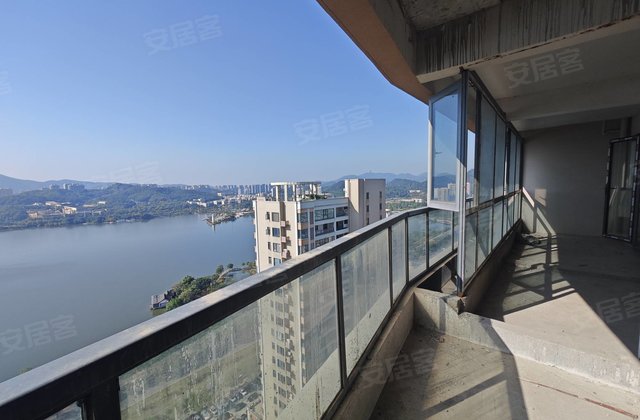 航宇仁智山水3室2厅120㎡66万二手房图片