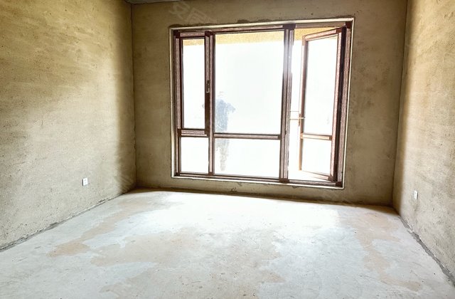 兴佳城市壹号院2室1厅107.12㎡59.5万二手房图片