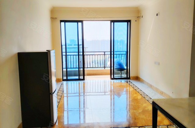 碧桂园珑悦3室2厅96.15㎡82万二手房图片