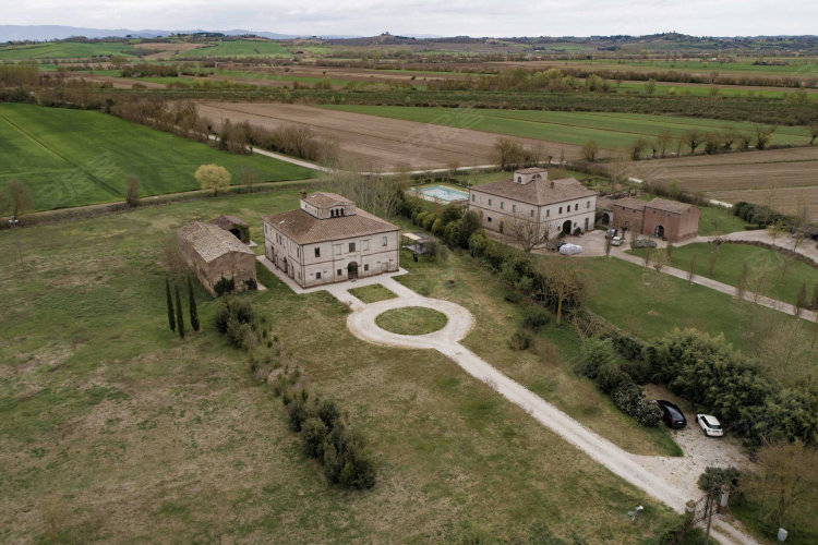 意大利约¥2220万ItalyMontepulcianoVia CaselleHouse出售二手房公寓图片