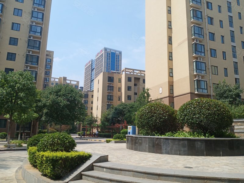 新洲中央街区城上城