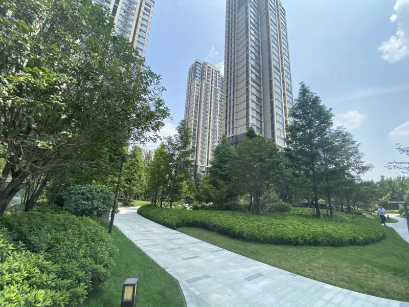 永威枫香庭东院
