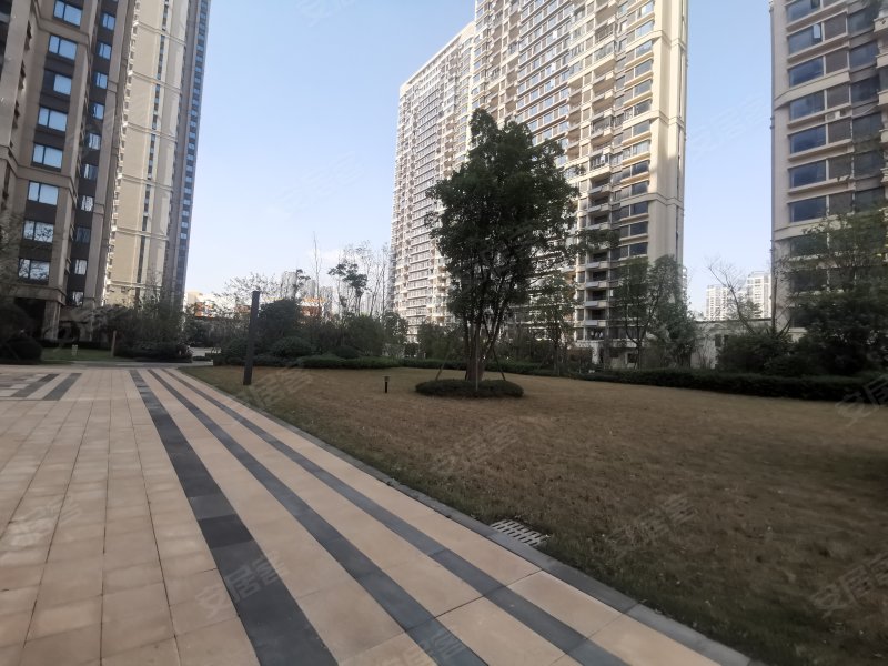 绿地国际博览城博翠