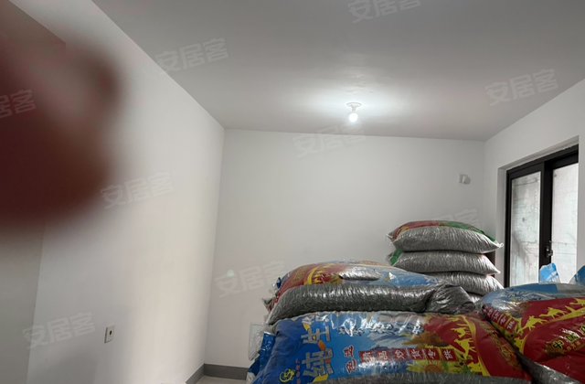 山芝庄新苑2室1厅78㎡71万二手房图片