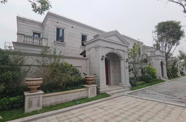 绿城两江御园别墅