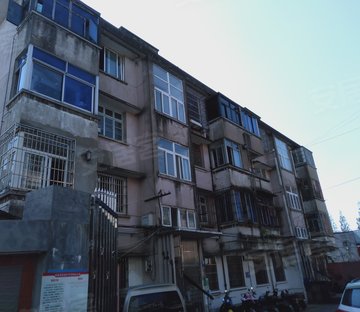 镇小路5号商住楼