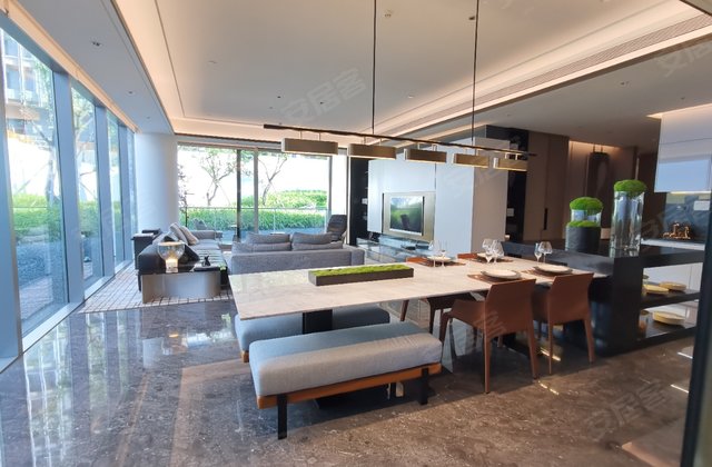 融创曲江印3室2厅330㎡1200万二手房图片