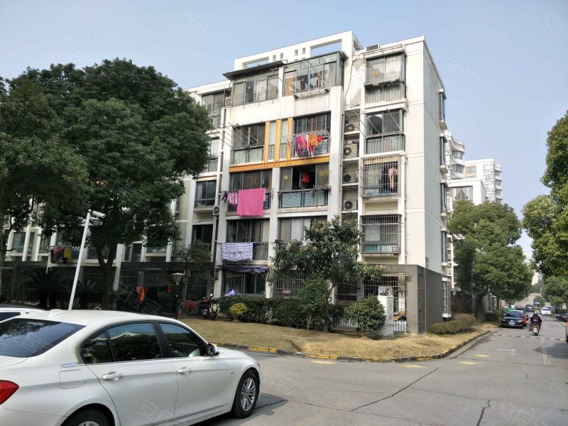 世博家园七街坊 