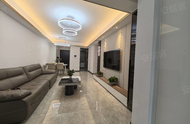 万科仁峰3室2厅92㎡56.8万二手房图片