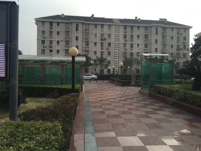 巨峰家苑(758弄)