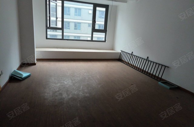 元垄中南华著3室2厅87.68㎡90万二手房图片