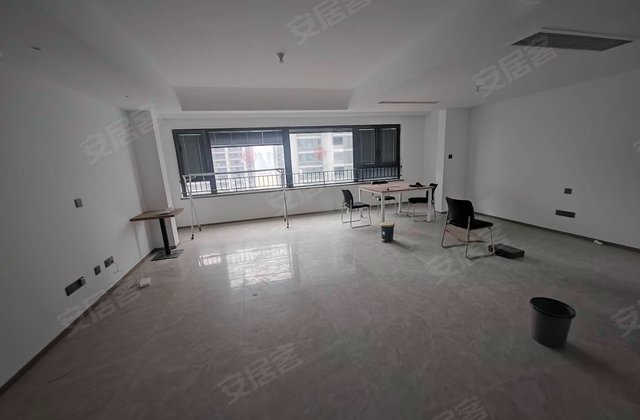 昆仑一品3室2厅143㎡180万二手房图片